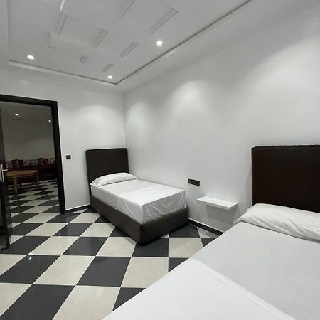 Dina Apartments Fnideq Εξωτερικό φωτογραφία
