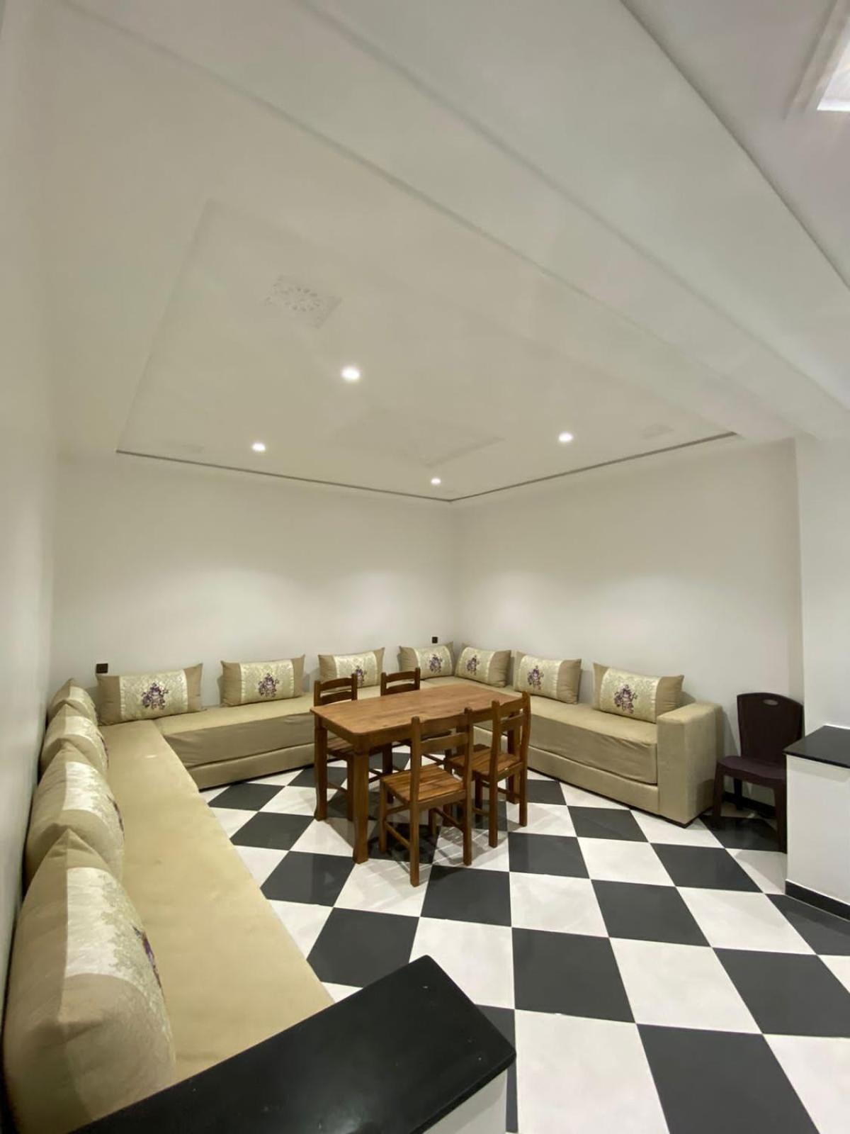 Dina Apartments Fnideq Εξωτερικό φωτογραφία