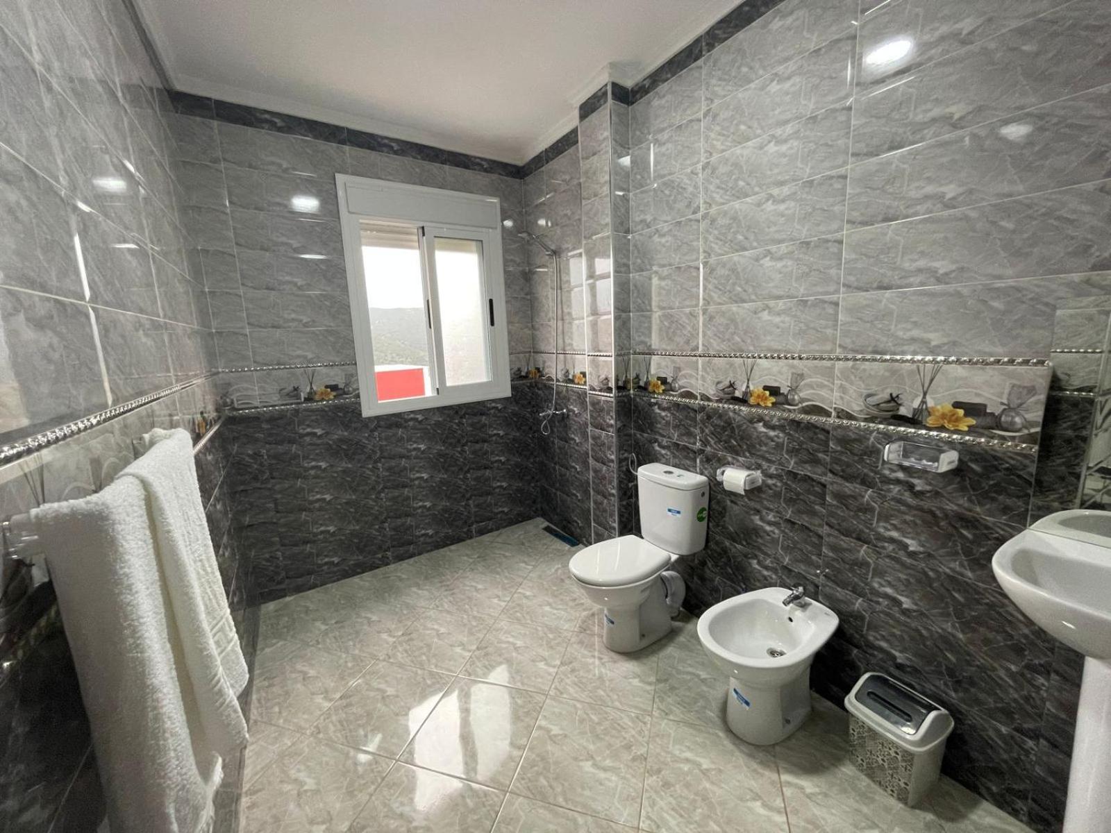 Dina Apartments Fnideq Εξωτερικό φωτογραφία