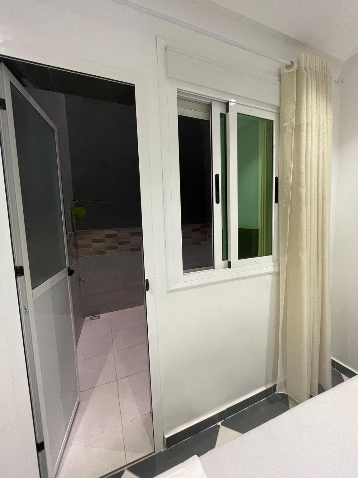 Dina Apartments Fnideq Εξωτερικό φωτογραφία