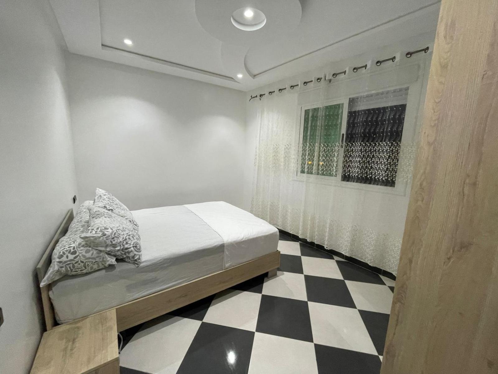 Dina Apartments Fnideq Εξωτερικό φωτογραφία